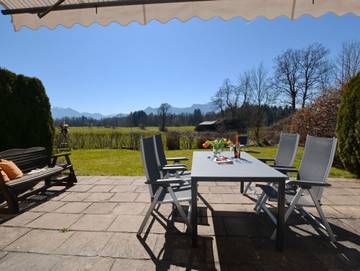 Ferienhaus für 4 Personen, mit Terrasse und Garten in Prien