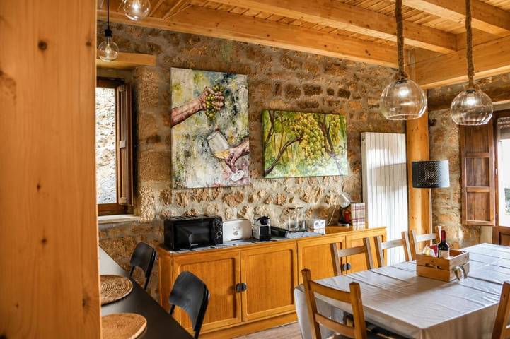Location de vacances pour 8 personnes, avec Balcon et Vue à Vinuesa - 3