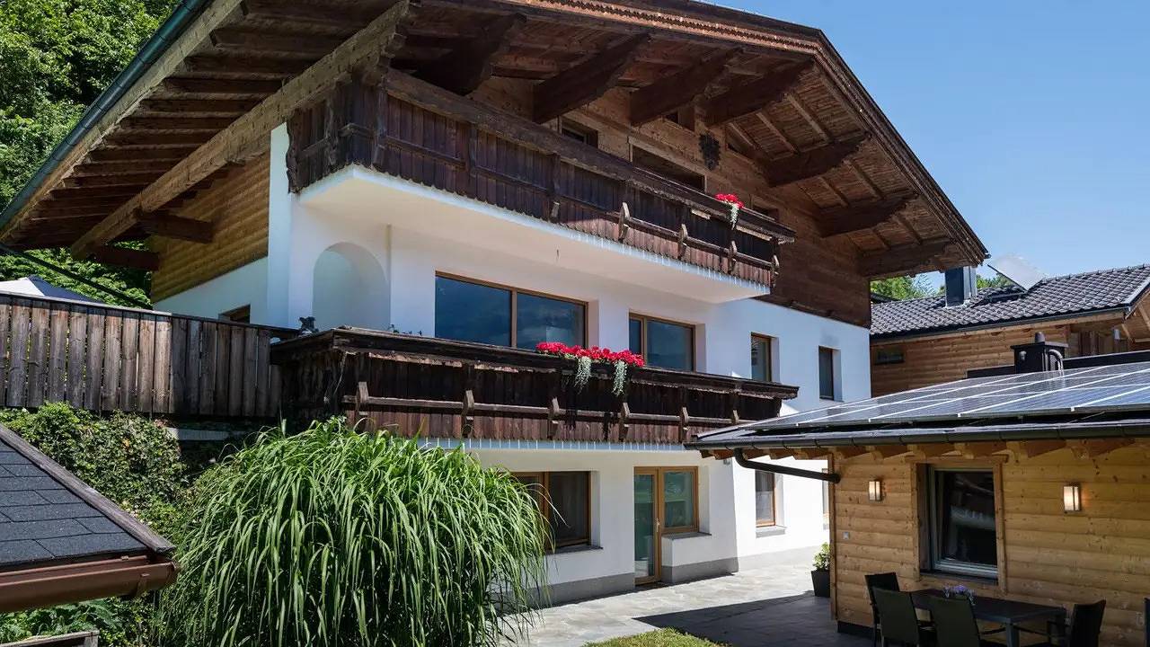 Ganze Ferienwohnung, Ferienwohnung für 6 Personen (100 m²) in Vomp in Vomp, Bezirk Schwaz