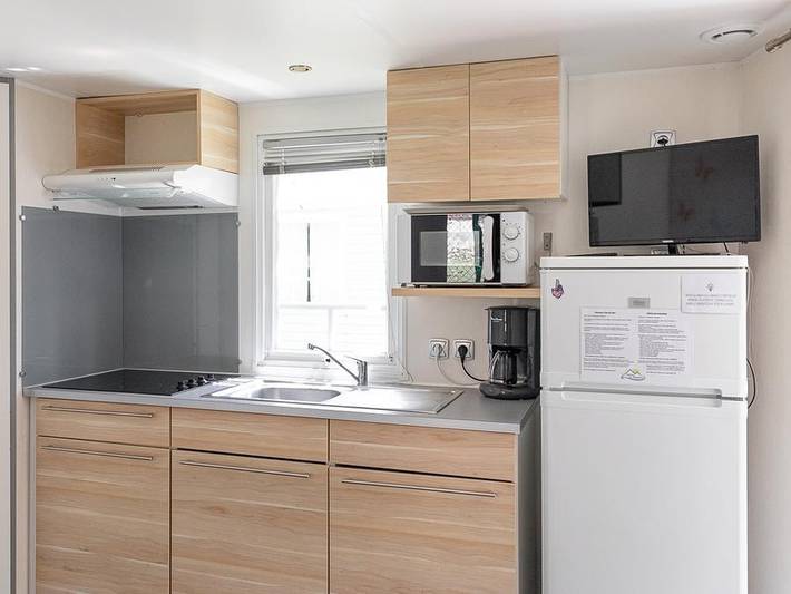 Mobil home pour 2 personnes, avec bassin pour enfant à Roquebillière - 3