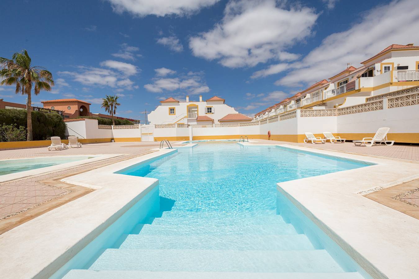 Ganze Wohnung, Ferienwohnung für 5 Personen mit Terrasse in Caleta de Fuste, Antigua