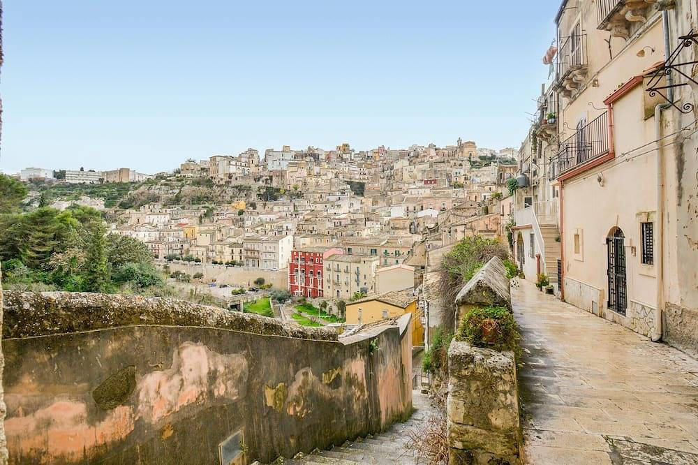 1 bedroom stunning home in Ragusa Ibla in Ragusa, Ragusa Province