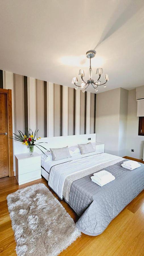 Casa rural para 4 personas, con Balcón y Terraza además de Jardín y Vistas en Oarsoaldea