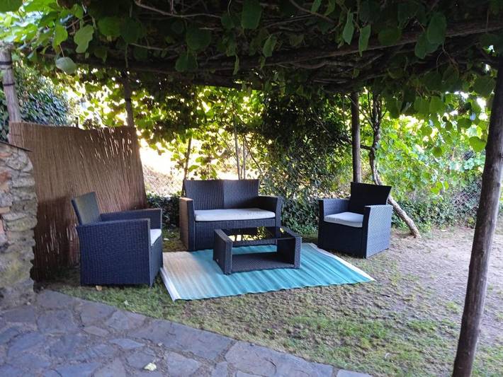Casa rural para 13 personas, con Balcón y Terraza además de Jardín y Vistas en Villanueva del Conde
