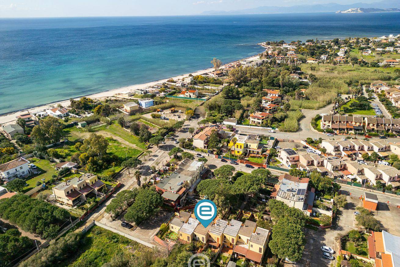 Stesi Holiday House in Flumini di Quartu, Sant'Andrea (Cagliari)