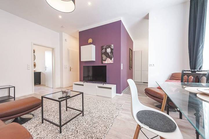 Ganze Wohnung, Zentrale, moderne Designerwohnung in Stuttgart-Mitte in Stuttgart, Stuttgart Region
