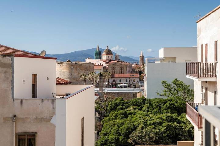 BnB für 3 Personen, mit Ausblick und Terrasse in Alghero