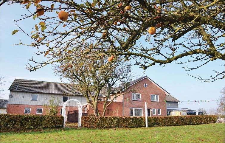 Ferienhaus für 9 Personen, mit Garten und Terrasse sowie Sauna, mit Haustier in Ockholm - 3