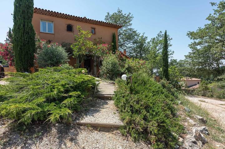 Provenzalisches Landhaus mit Pool, 15 Min von Aix-en-Provence, 20 Min vom Meer in Mimet, Mittelmeerküste (Frankreich)