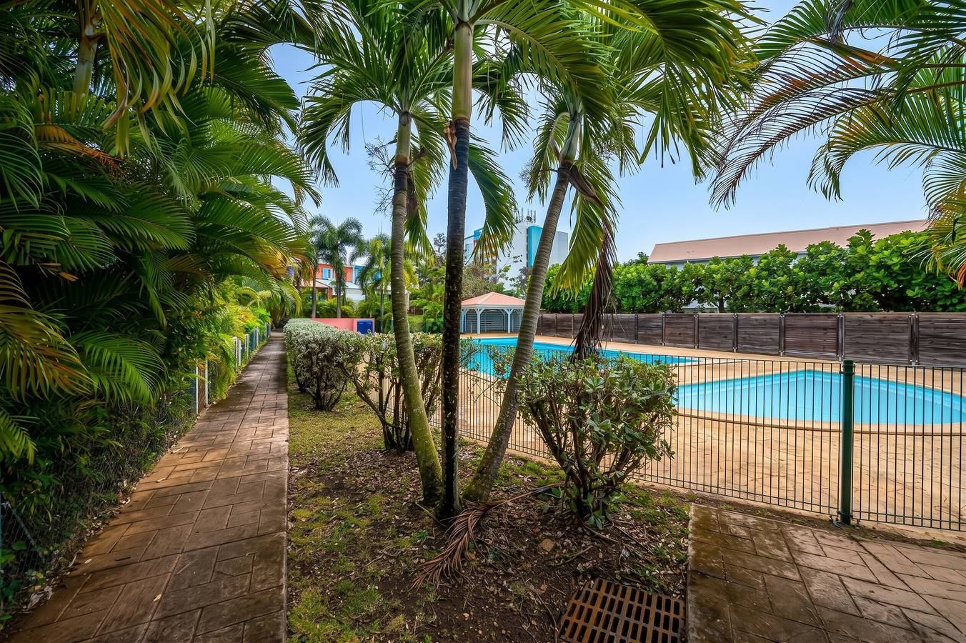 Ganzes Studio, Charmantes Studio mit Meerblick in Le Gosier - 42 m² - Terrasse in Le Gosier, Guadeloupe