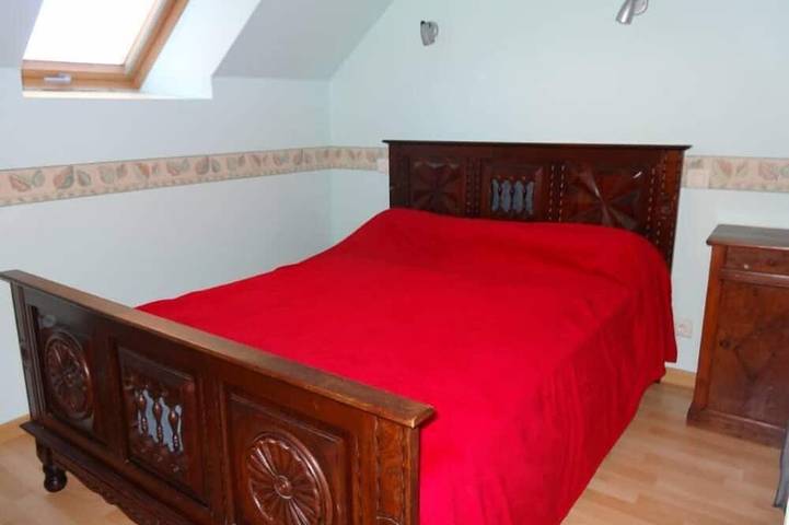 Location de vacances pour 6 personnes, avec terrasse ainsi que jacuzzi et jardin à Marzan - 2