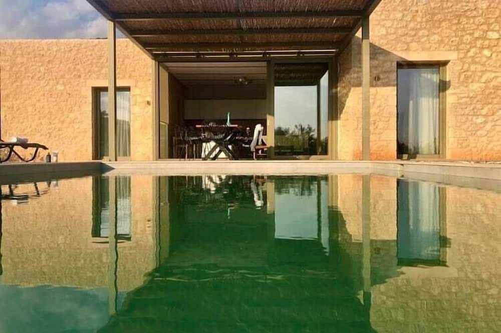 Casa vacanza a Messenia a partire da 408€ a notte