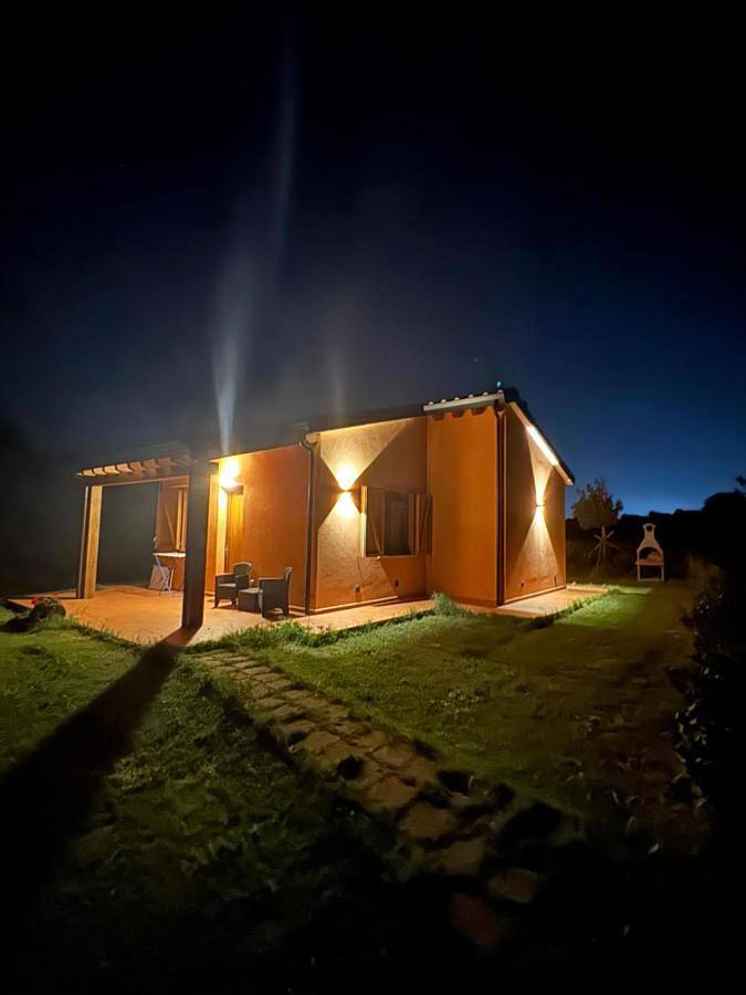 Agriturismo per 5 persone, con giardino e panorama a Piombino