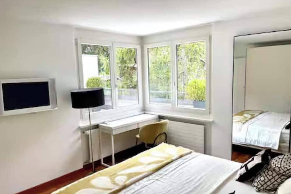 Appartamento intero, Fabulous 3-bedroom apartment in charming Zürich for your stay. in Zurigo, Distretto di Zurigo