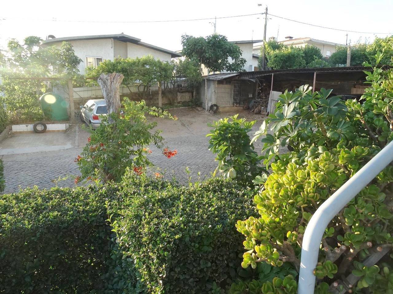 Double Room with Private Bathroom in Bougado, District de Porto