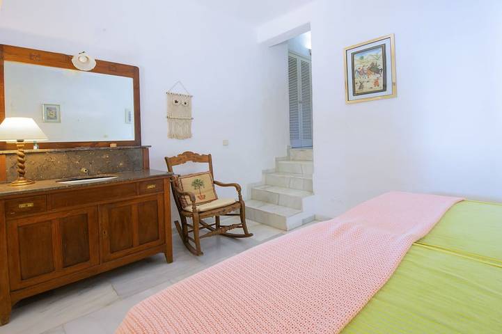Villa Bonaire in erster Meereslinie  mit Pool und privatem Zugang zum Meer in Caló de ses Dones (Santanyí), Santanyí