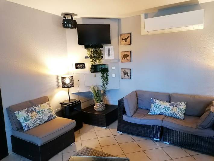 Casa de huéspedes para 12 personas, con jacuzzi y jardín, Se admiten mascotas - 1