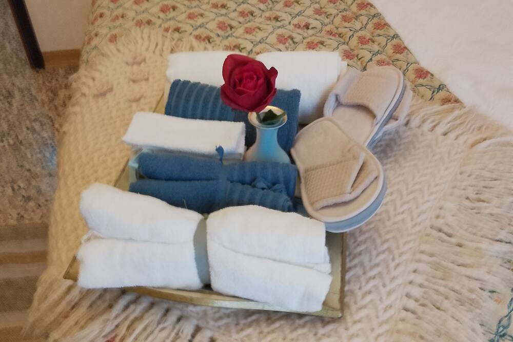 Stella's House Bed & Breakfast  in Sabbio Chiese, Montañas Garda