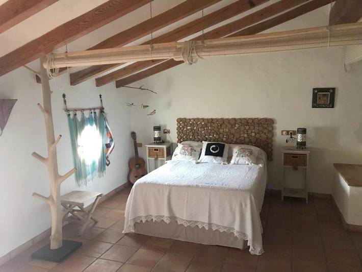 Casa rural para 6 personas, con Balcón y Jacuzzi además de Terraza y Jardín en Parc Natural de la Serra d'Espadà - 3