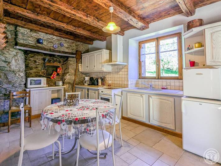 Gîte pour 2 personnes, avec jardin à Oô - 2