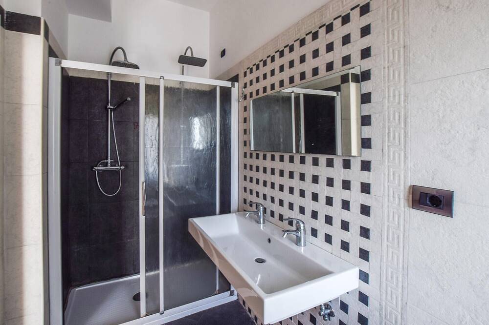 Entire apartment, Awesome apartment in Reggio Calabria in Reggio Calabria, Reggio Calabria Province
