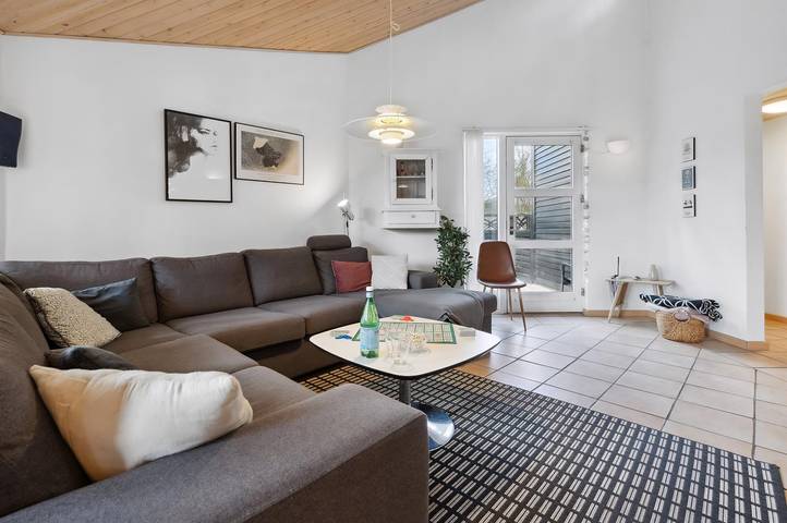 Ferienhaus für 8 Personen, mit Whirlpool und Pool sowie Sauna und Terrasse, mit Haustier in Arrild - 2