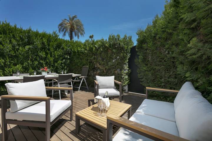 Loft voor 10 personen, met tuin, kindvriendelijk in Marbella