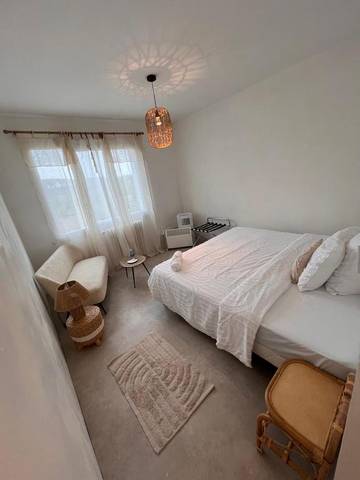 Chambre d’hôte pour 4 personnes, avec sauna ainsi que terrasse et vue à Brengues