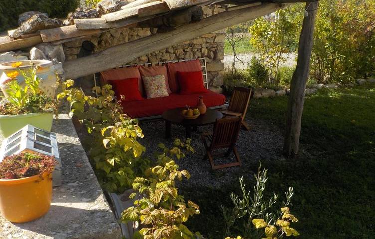 Location de vacances pour 4 personnes, avec vue et jardin, animaux acceptés à Lachau - 3