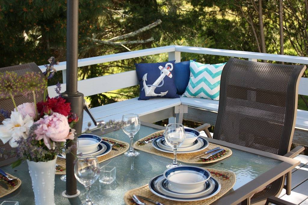 Cottage auf historischem Anwesen mit Privatstrand und majestätischem Long Island Soundblick. in Old Lyme, Connecticut