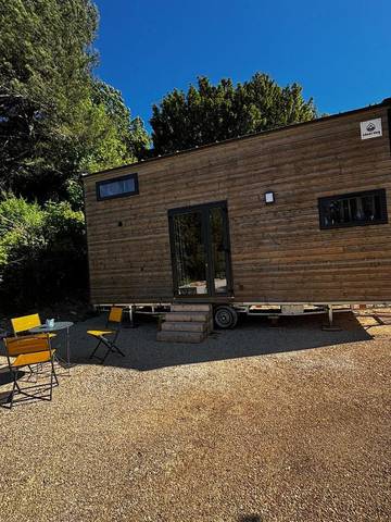 Tente pour 4 personnes dans le Vaucluse