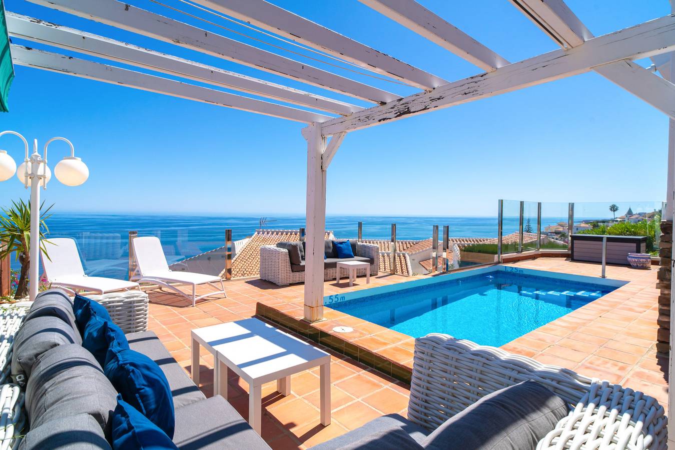 Villa Vista Deluxe in Urbanización Ladera del Mar, Nerja