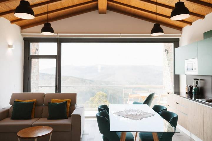 Maison de campagne pour 4 personnes, avec jardin et vue dans Castro Daire - 3