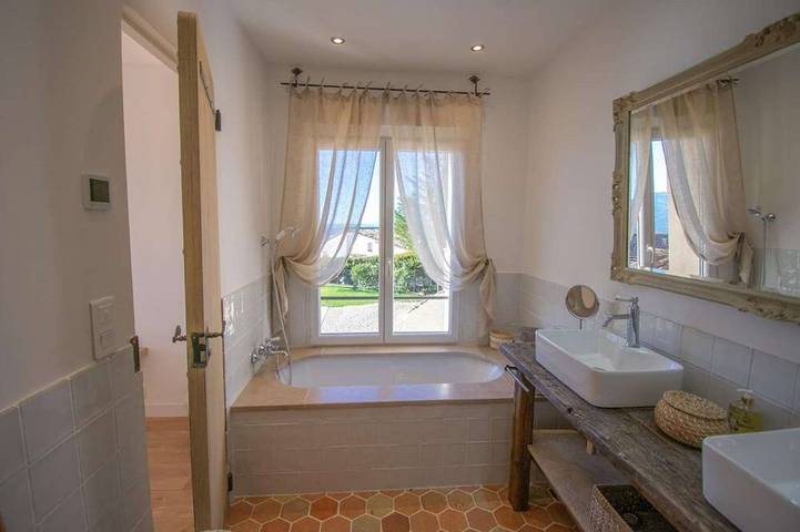 Cabris, Mas provençal 6p, 3ch, Ac, piscine, vue in Cabris, Mittelmeerküste (Frankreich)
