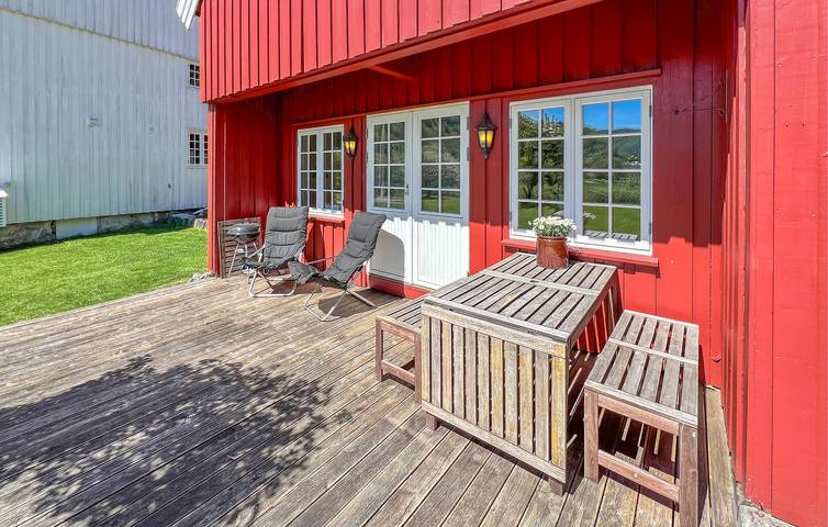 Ferienhaus für 6 Personen, mit Terrasse und Garten - 1