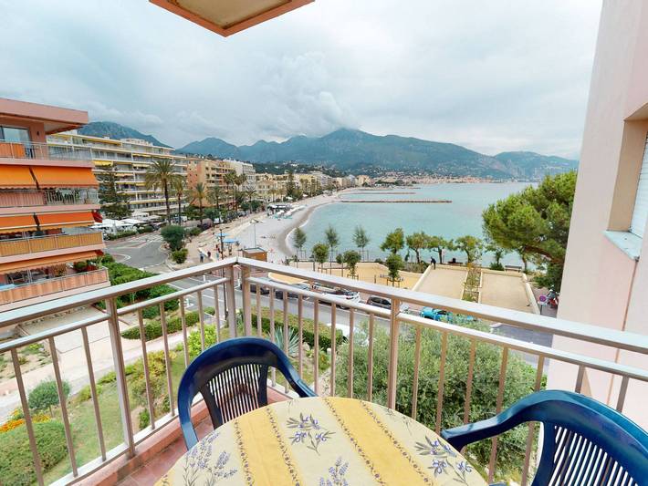 Gîte pour 3 personnes, avec balcon, animaux acceptés à Roquebrune-Cap-Martin - 2
