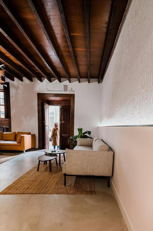 Casa rural para 12 personas, con Jacuzzi además de Terraza y Jardín en Santa Cruz de Tenerife - 2