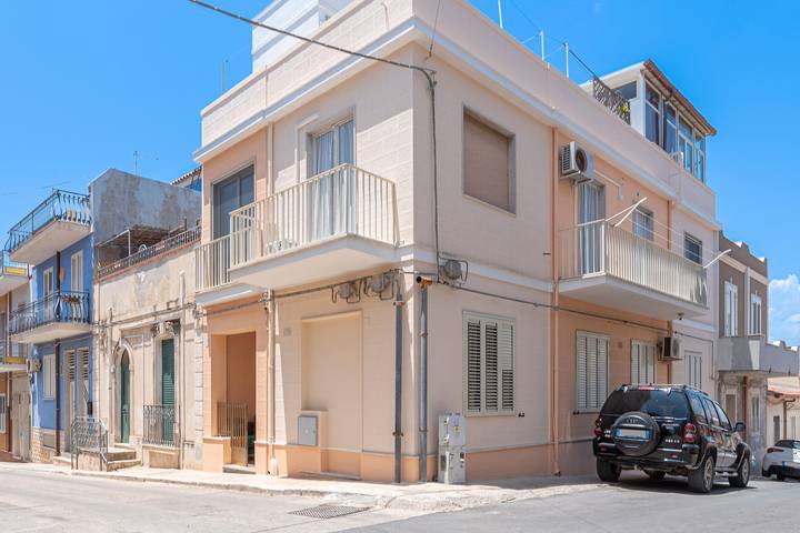 Appartamento vacanze per 6 persone, con balcone - 1