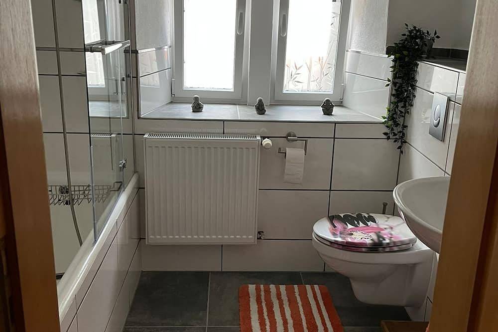 Liebevoll renoviertes Ferienhaus im Herzen von Lösnich in Lösnich, Bernkastel-Kues & Umgebung