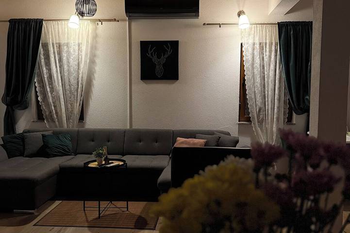 “Family villa with jacuzzi, terrace & mountain view – Vržici, Senj” in Kvarner Bucht