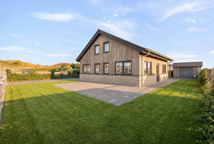 Ferienhaus für 8 Personen, mit Terrasse und Garten - 1