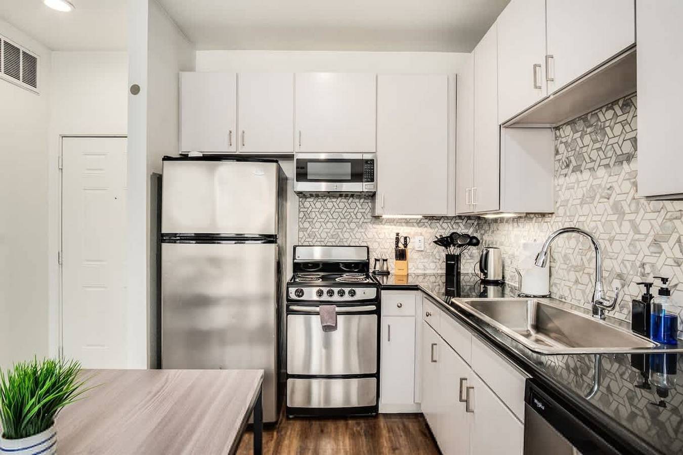 Apartamento entero, Boulevard Stays Walk to Downtown  Stu King Soco in Austin, Condado de Travis