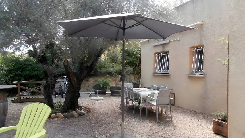 Maison de vacances pour 2 personnes, avec jardin à Aniane