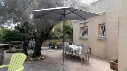 Location de vacances pour 2 personnes, avec jardin à Aniane