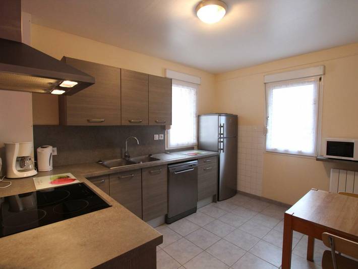 Gîte pour 8 personnes, avec terrasse, animaux acceptés à Surtainville - 3