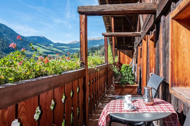 Ferienwohnung für 4 Personen, mit Balkon und Garten