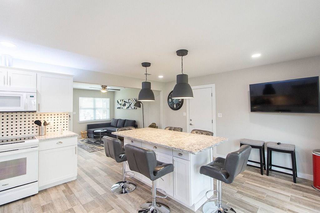 “Shortwalk 5 Star” At&T Rangers Bb Texas Live in Arlington, Tarrant County