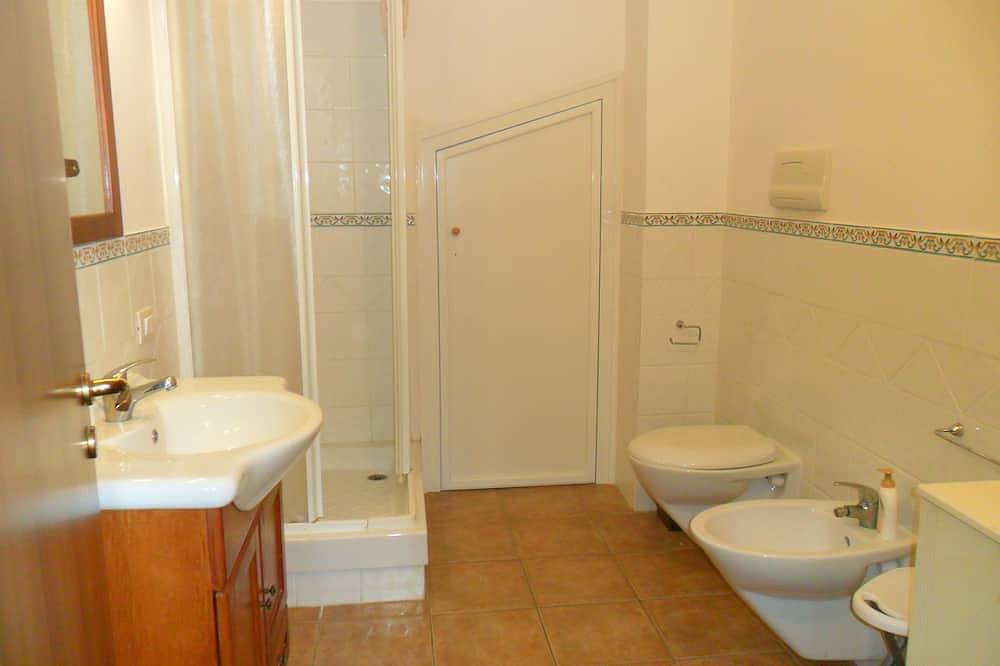 Ganze Wohnung, Modern und Sehr Schön Eingerichtetes Appartment in Einer Villa mit Garten in Sciacca, Agrigento Provinz