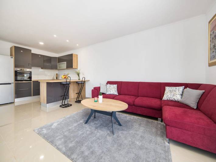 Ferienhaus für 10 Personen, mit Whirlpool und Garten sowie Pool an der Makarska Riviera - 2