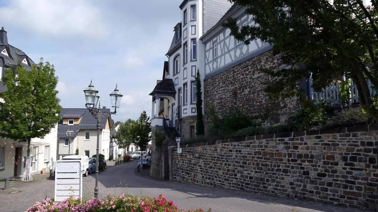 Ganze Ferienwohnung, Ferienwohnung für 2 Personen (17 m²) in Höhr-Grenzhausen in Höhr-Grenzhausen, Westerwald